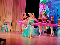 � ���� ������